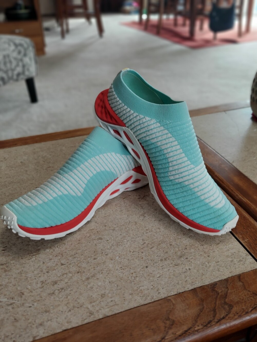 Merrell Woman's Slip On Range Shoes Mint Green, Burnt Red & Cream Size 10